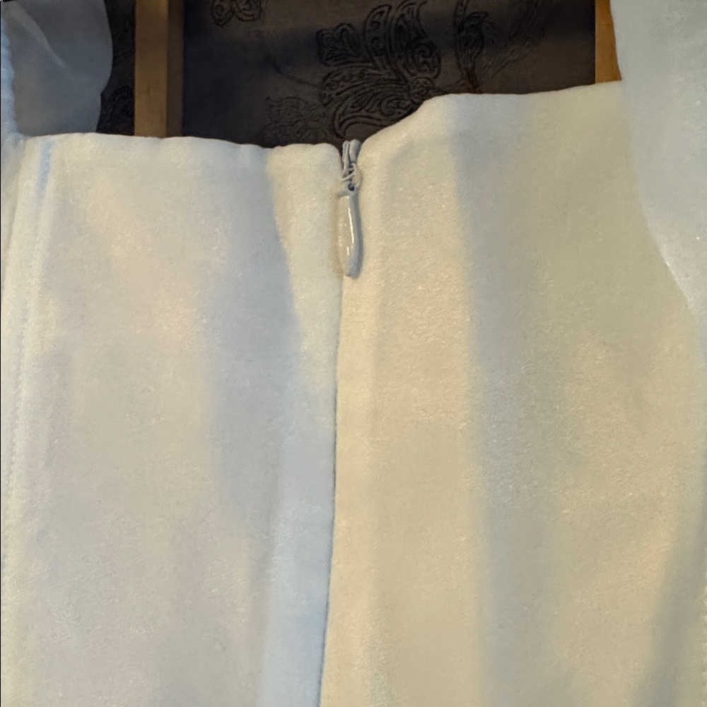 Selkie Ivory Carousel Dress - Picture 6 of 7